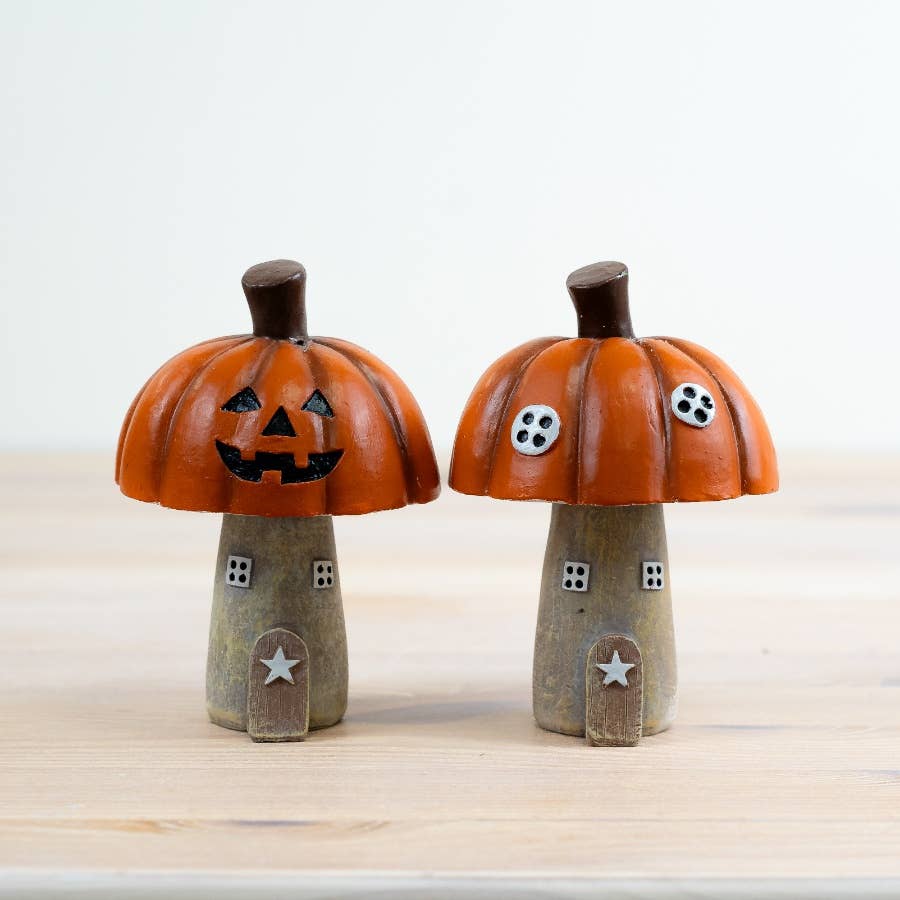 Pumpkin Roof House Ornament, 11cm